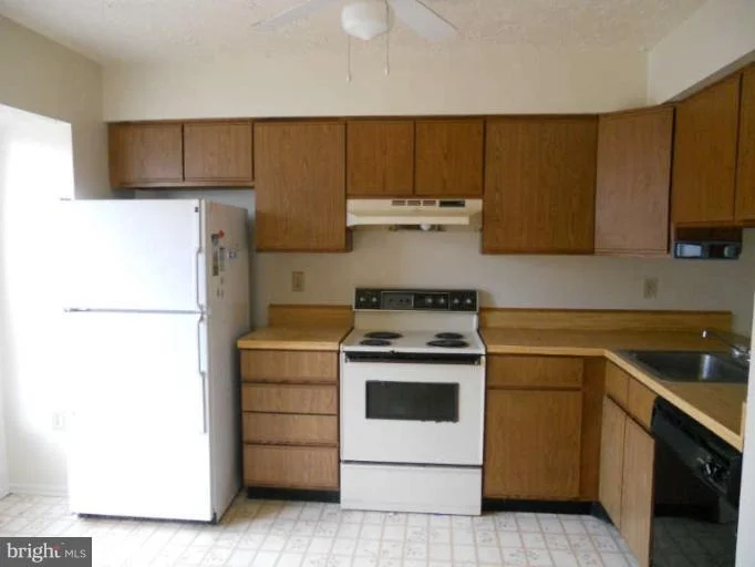 Photo of 4196 LOG TEAL DRIVE