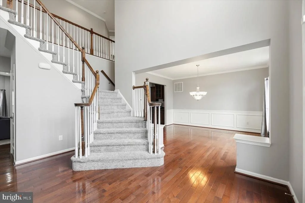 Photo of 205 HUNTINGDON DRIVE