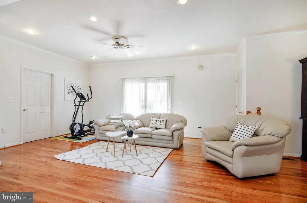 Photo of 13641 HOBART DRIVE