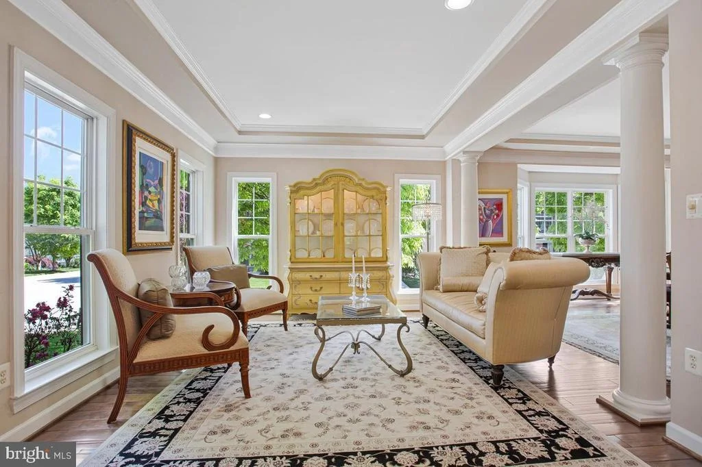 Photo of 905 CORNELL AVENUE
