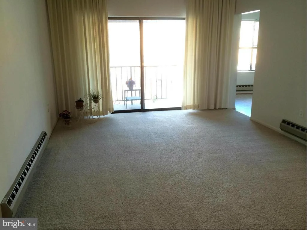 Photo of Unit 843E at 15310 PINE ORCHARD DRIVE