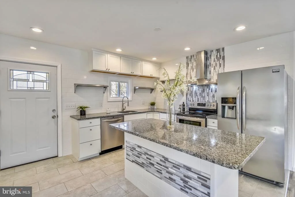 Photo of 8062 TELEGRAPH ROAD
