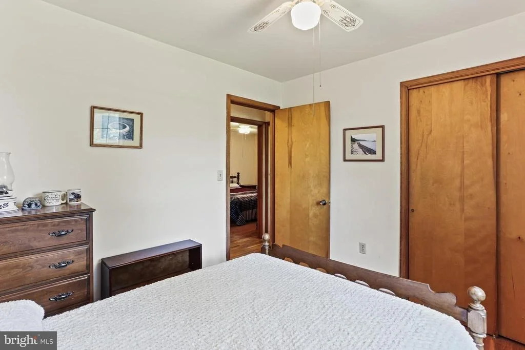 Photo of 24128 DOREEN DRIVE