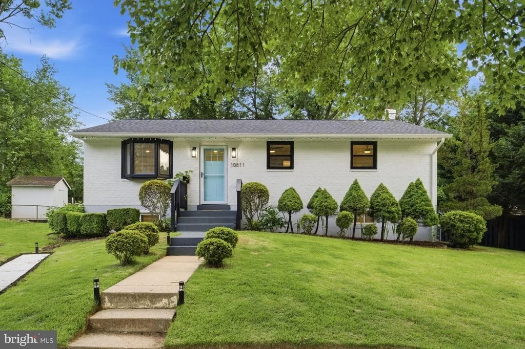 Photo of 10811 TENBROOK COURT