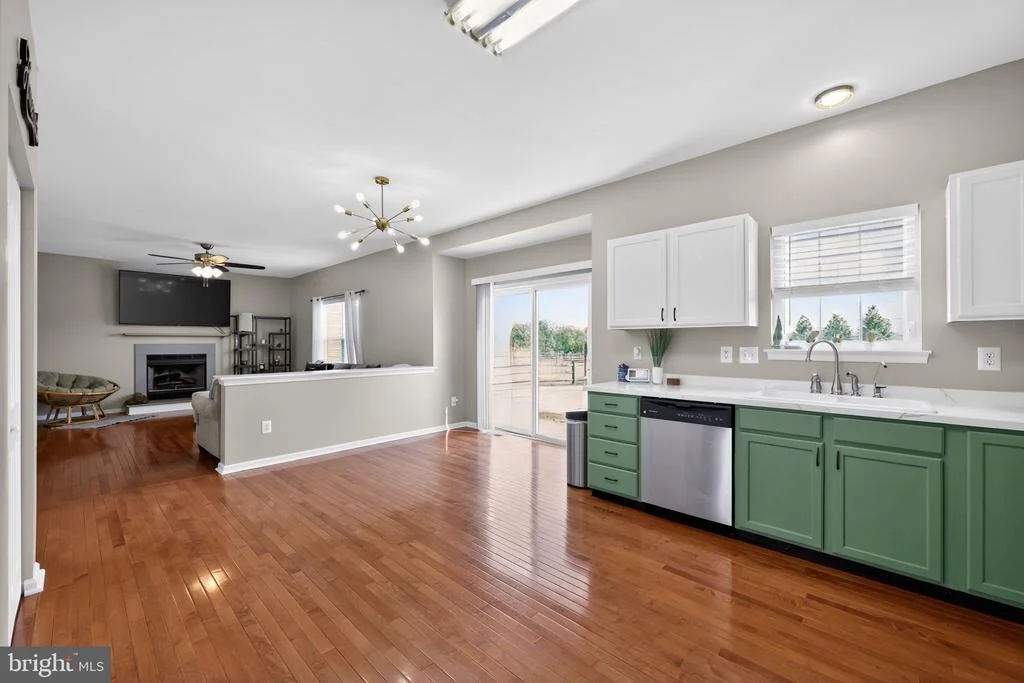 Photo of 112 OLIVINE CIRCLE