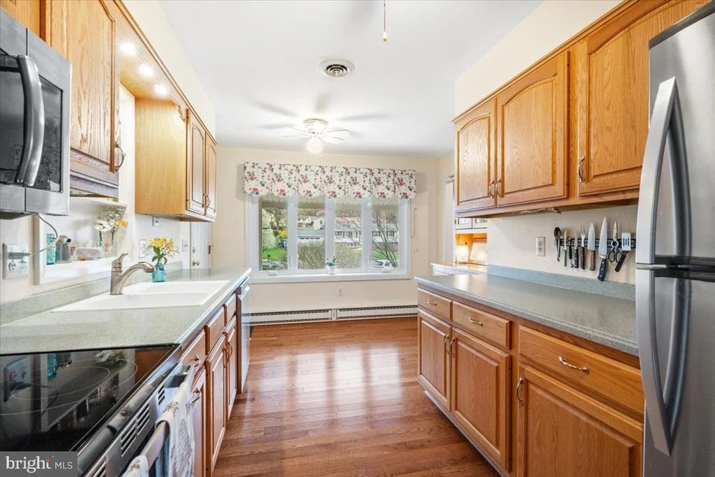 Photo of 7308 POPLAR LANE