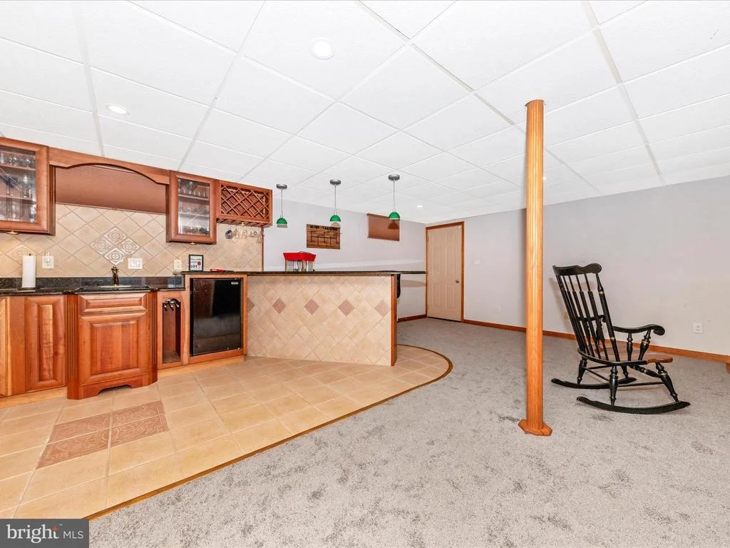 Photo of 9242 OAK TREE CIRCLE