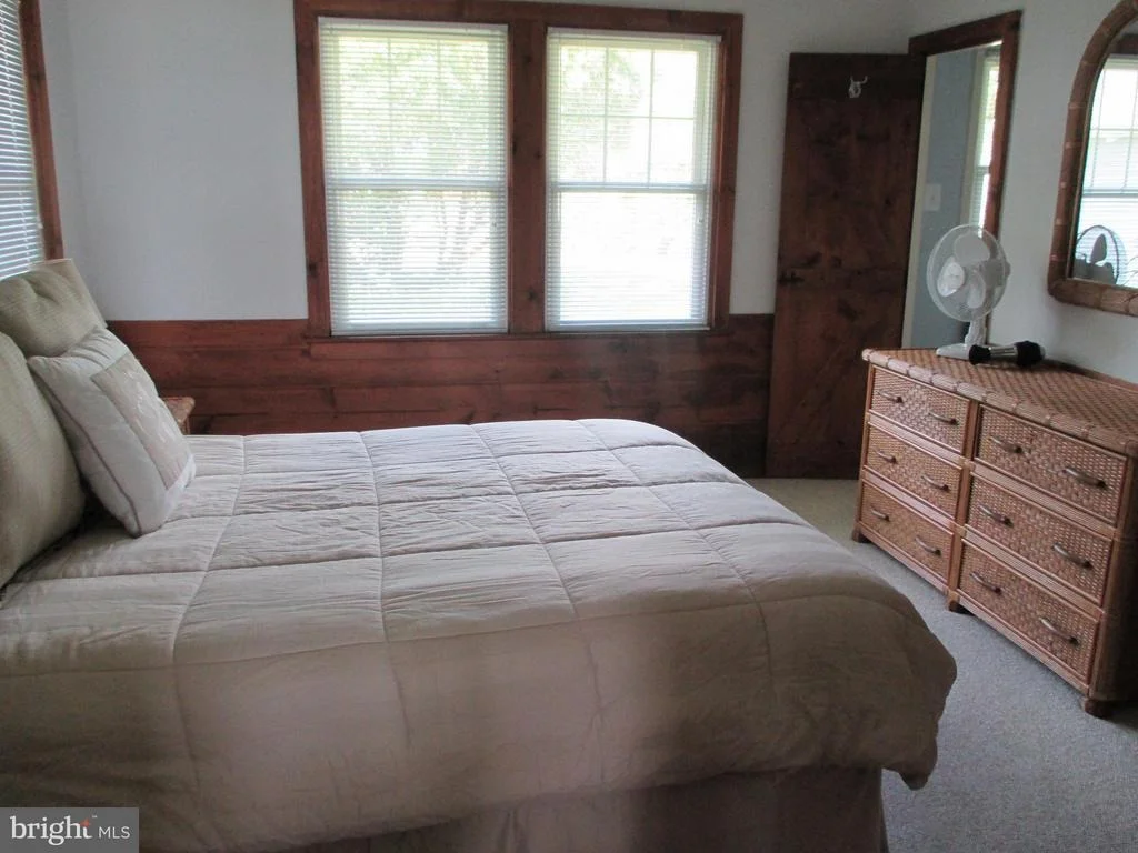 Photo of 2807 BEACH DRIVE