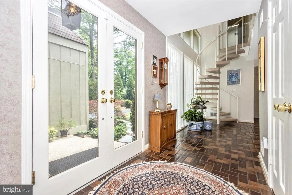 Photo of 13800 CREST HILL LANE