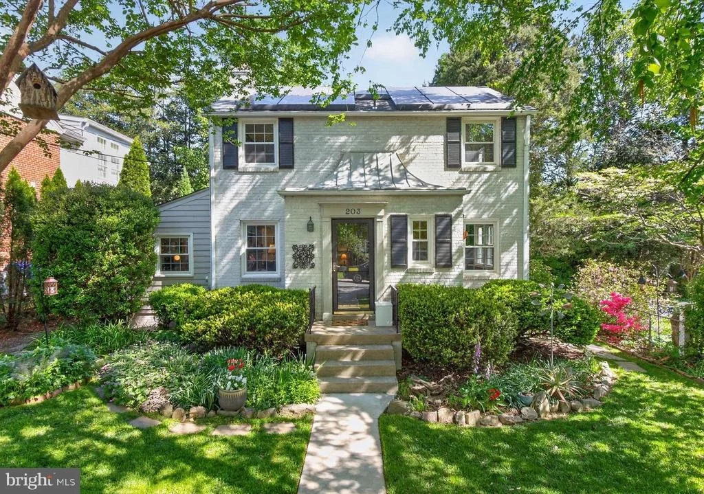 Photo of 203 BADEN STREET