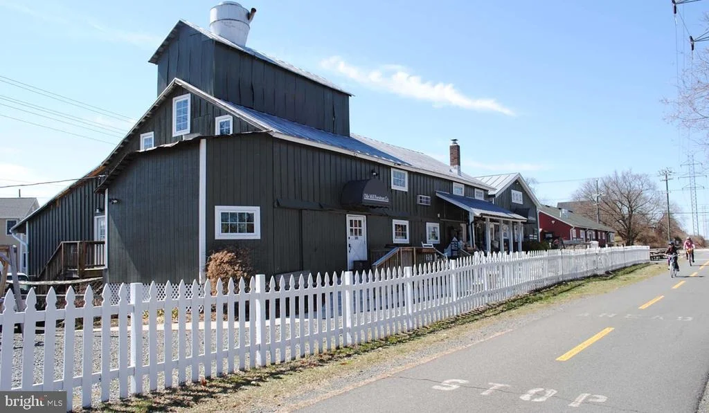 Photo of 43655 HAY ROAD