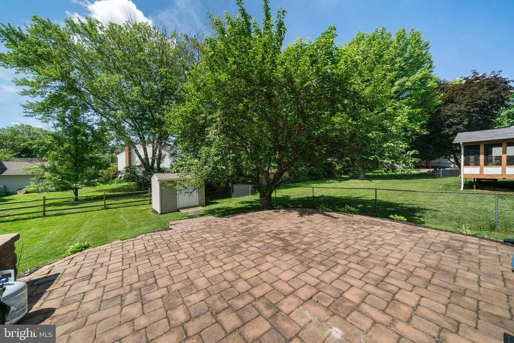 Photo of 10424 SWEEPSTAKES ROAD