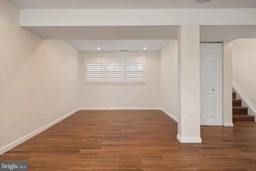 Photo of 100 CARROLL DRIVE