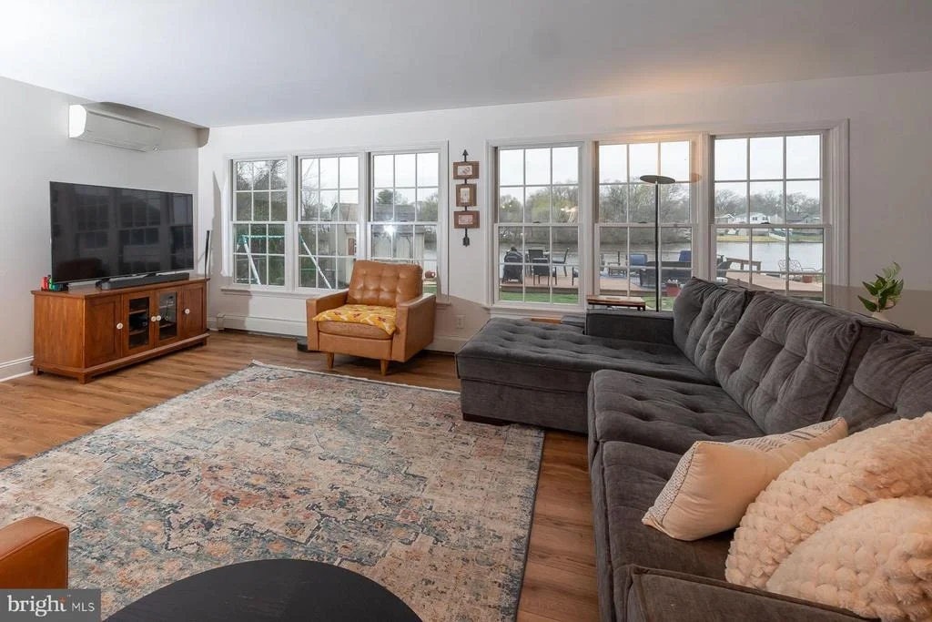 Photo of 15 KENDALL BOULEVARD
