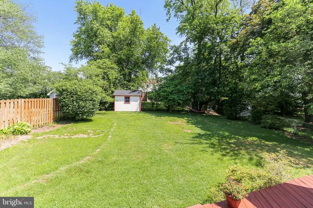 Photo of 2413 CHURCHILL ROAD