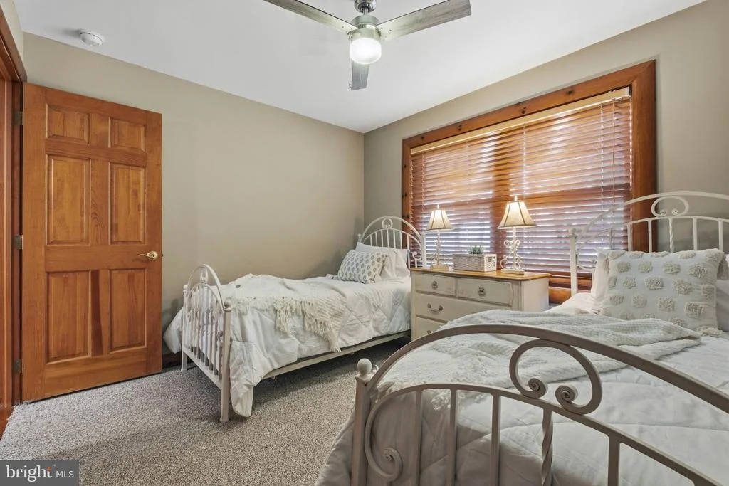 Photo of 206 HIGHLINE DRIVE