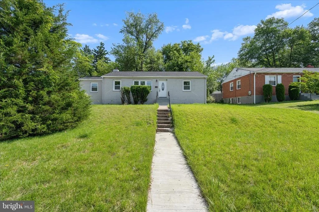 Photo of 10607 LILAC PLACE