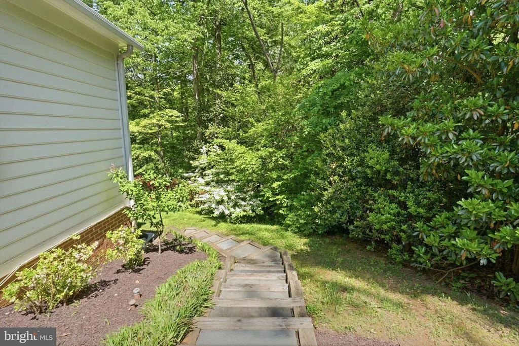 Photo of 969 SPENCER ROAD
