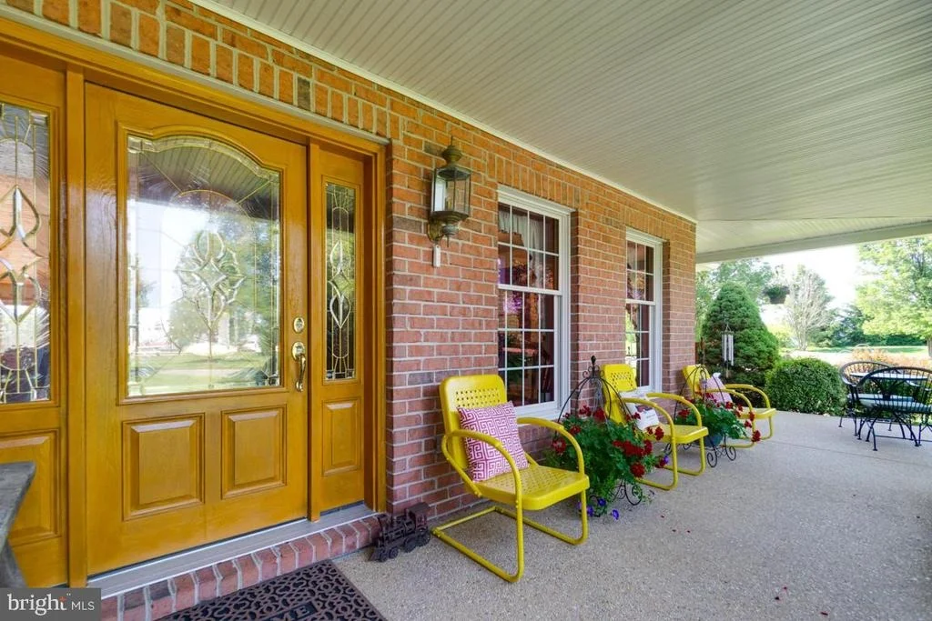 Photo of 613 HANOVER PIKE