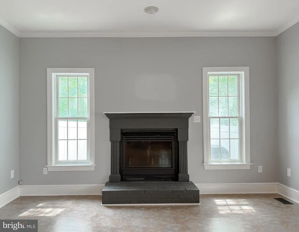 Photo of 40777 CENTER 40 CIRCLE