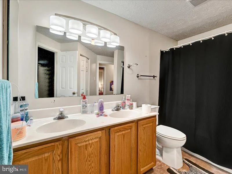 Photo of Unit 209C at 209 OAK LEAF CIRCLE