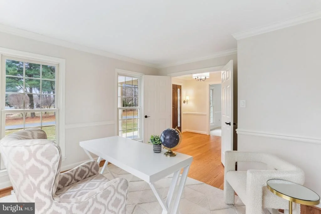 Photo of 9409 THORNEDIKE DRIVE