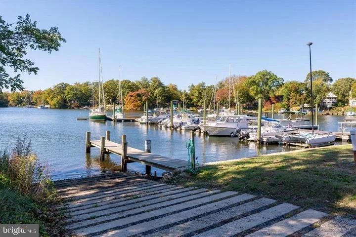 Photo of 214 BAYBOURNE DRIVE