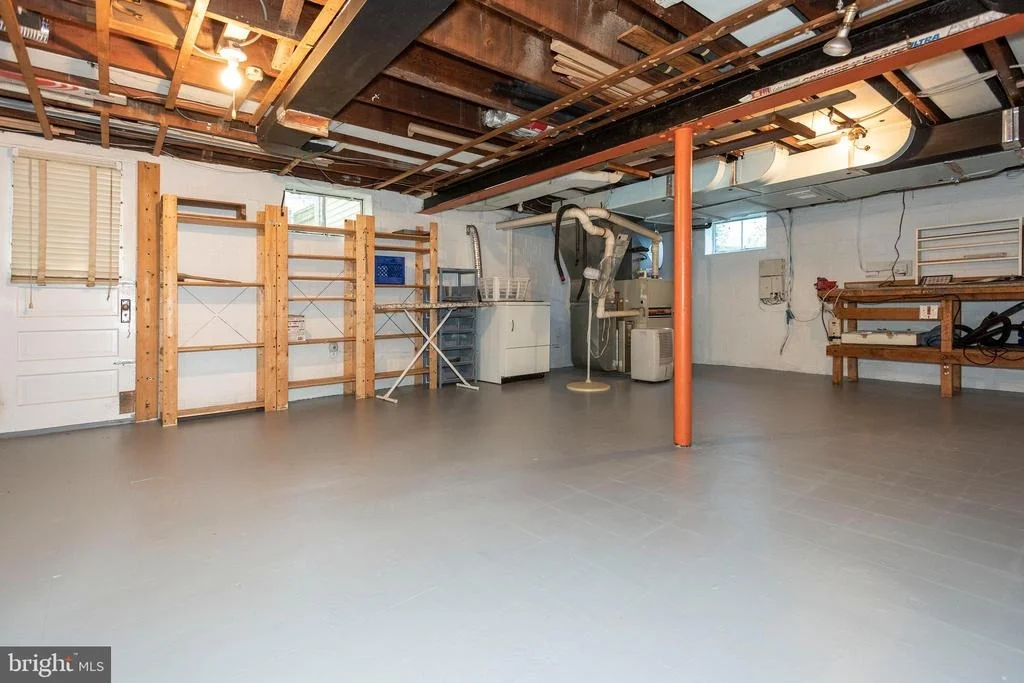 Photo of 1517 FOREST GLEN ROAD