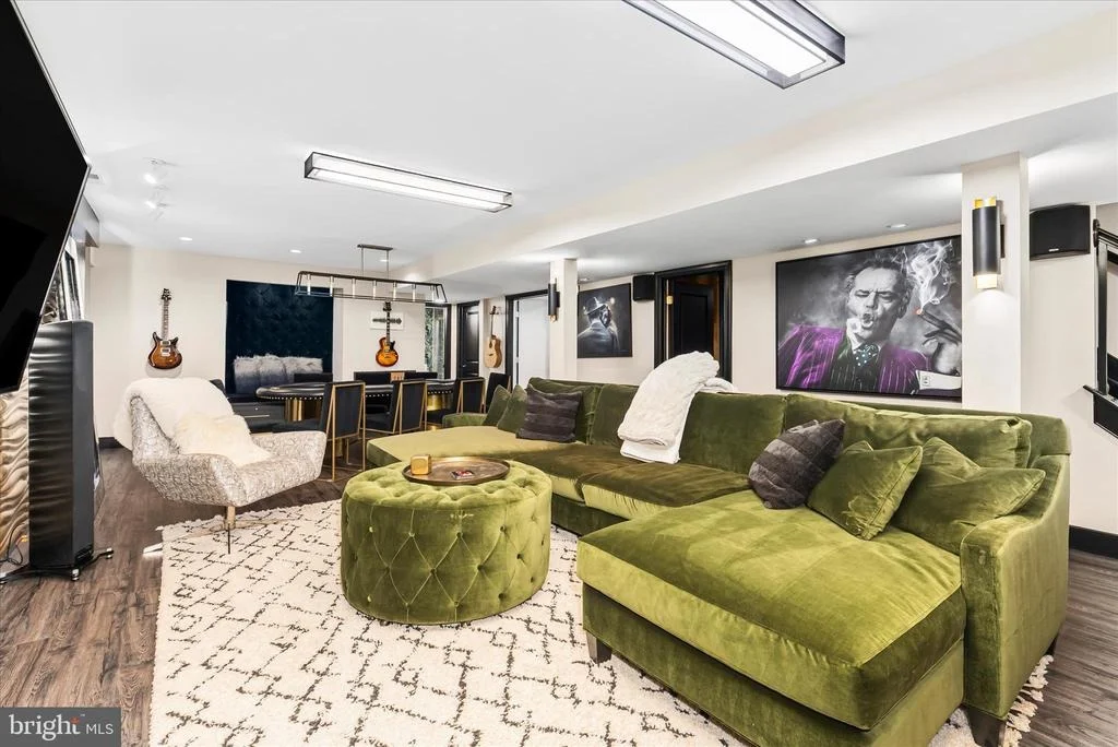 Photo of 1102 WASHINGTONVILLE DRIVE