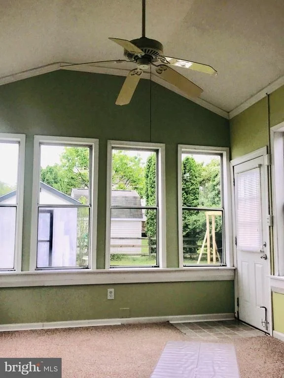 Photo of 668 WARREN DRIVE
