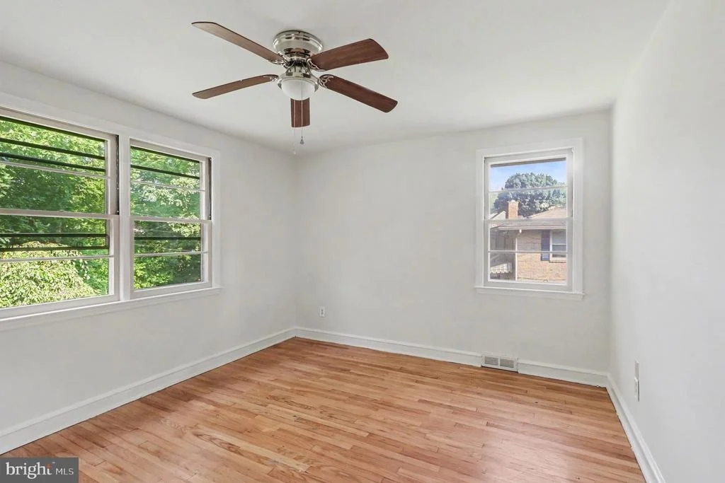 Photo of 1202 HILLSIDE BOULEVARD