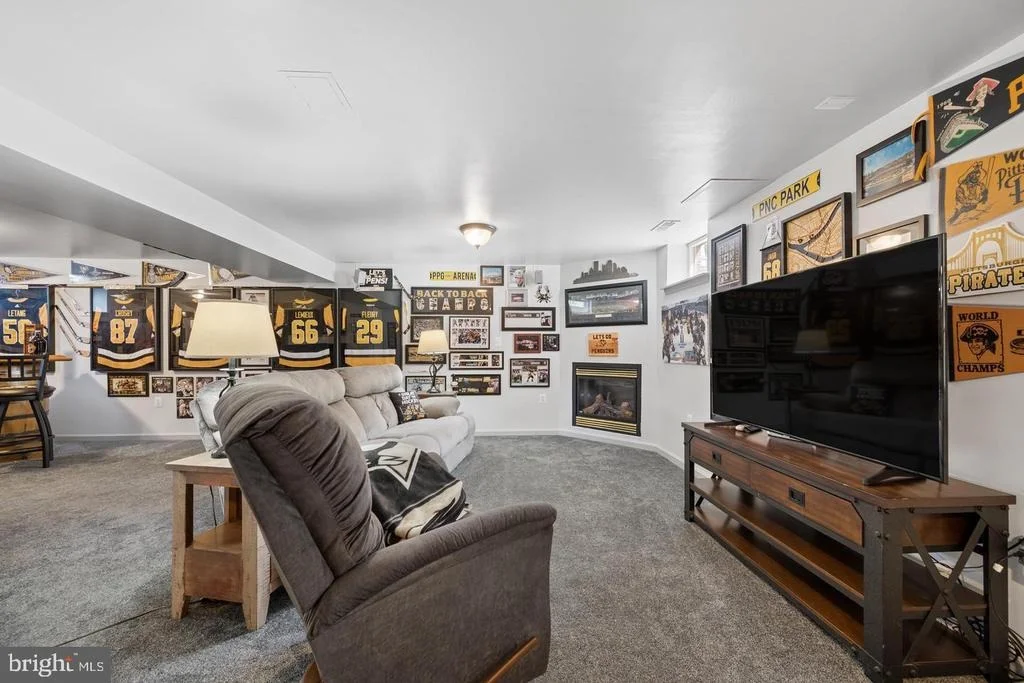 Photo of 3355 WESTPORT DRIVE
