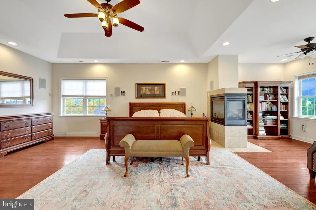 Photo of 24337 EAGLES LANDING PLACE
