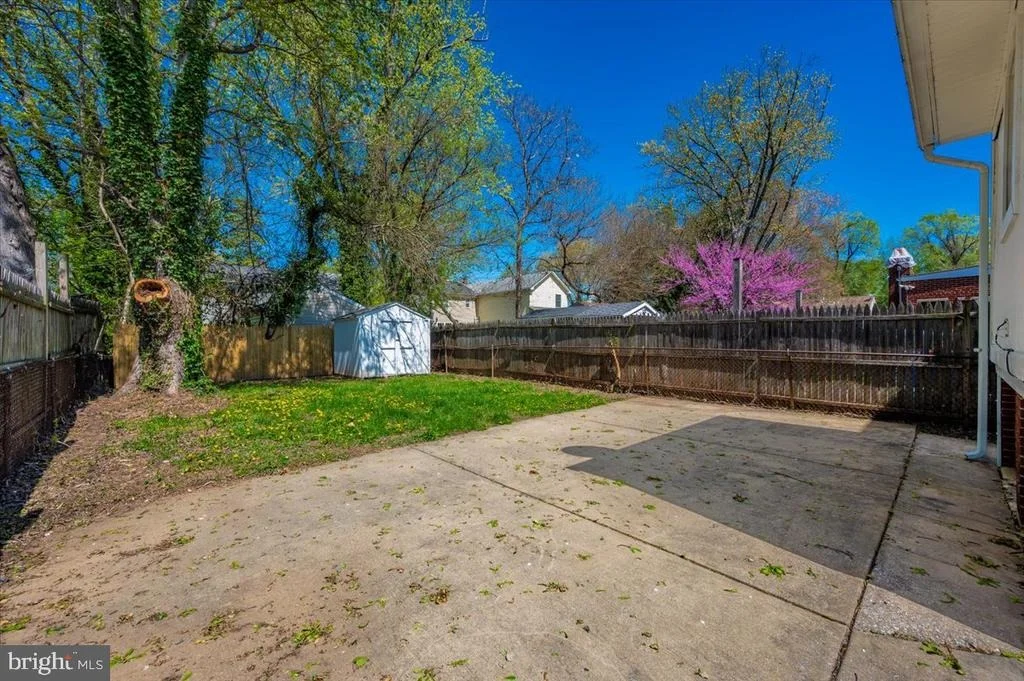 Photo of 3407 FLORAL STREET