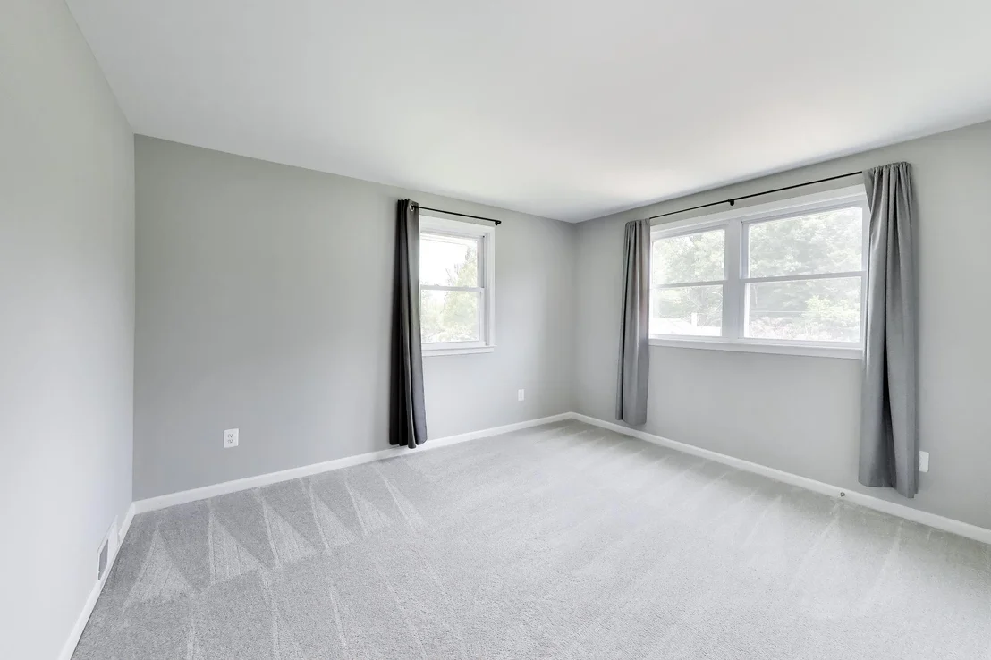 Photo of 5816 AMELIA STREET