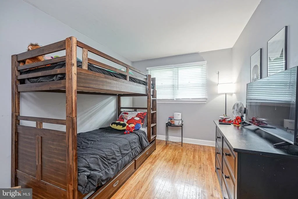 Photo of 2 BROADVIEW AVENUE
