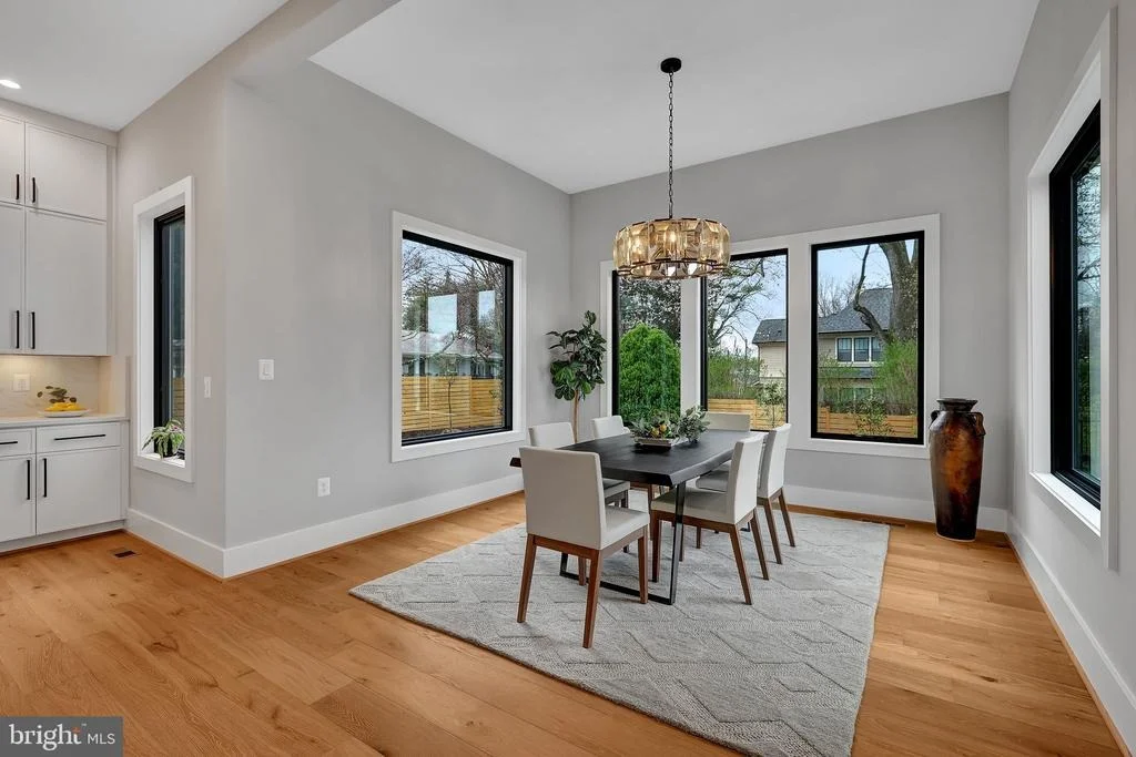 Photo of 1100 BALLS HILL ROAD