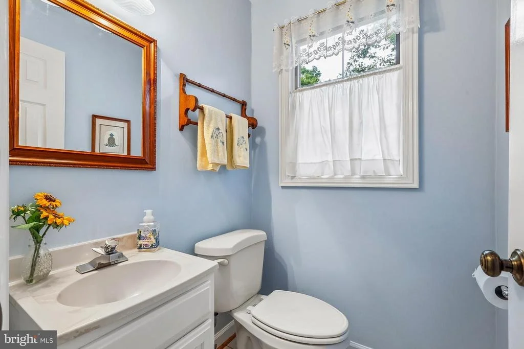 Photo of 9507 NELSON LANE