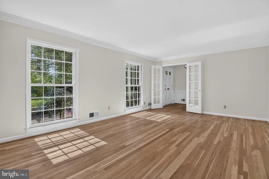 Photo of 6309 KENHOWE DRIVE