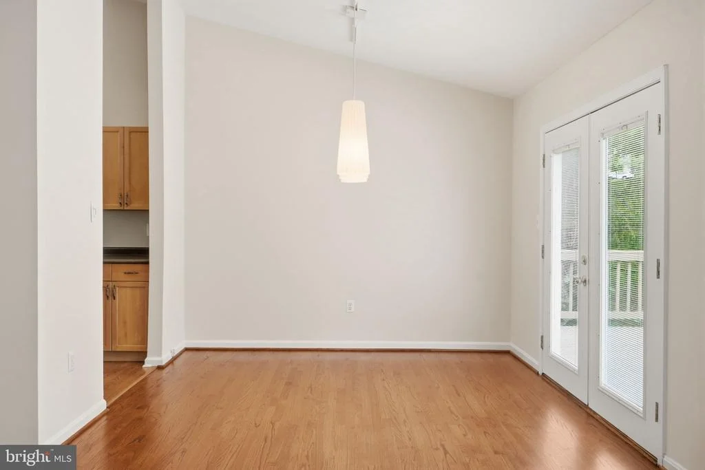 Photo of 14204 PICCADILLY ROAD