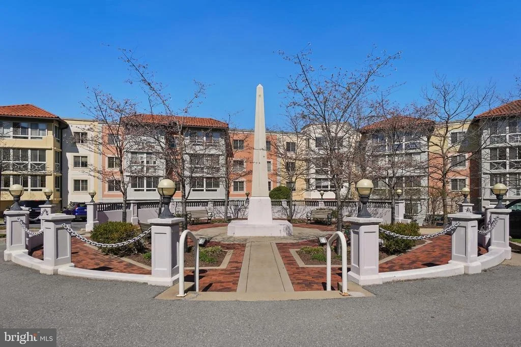 Photo of Unit 306 at 14801 PENNFIELD CIRCLE