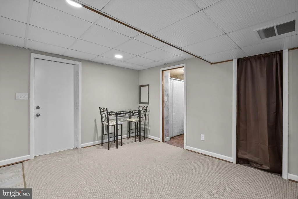 Photo of 7904 RED GLOBE COURT