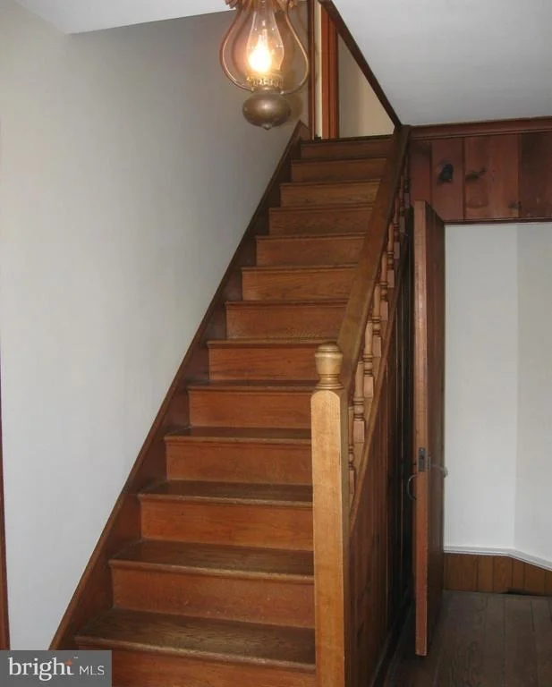 Photo of 5902 KIRKSIDE DRIVE