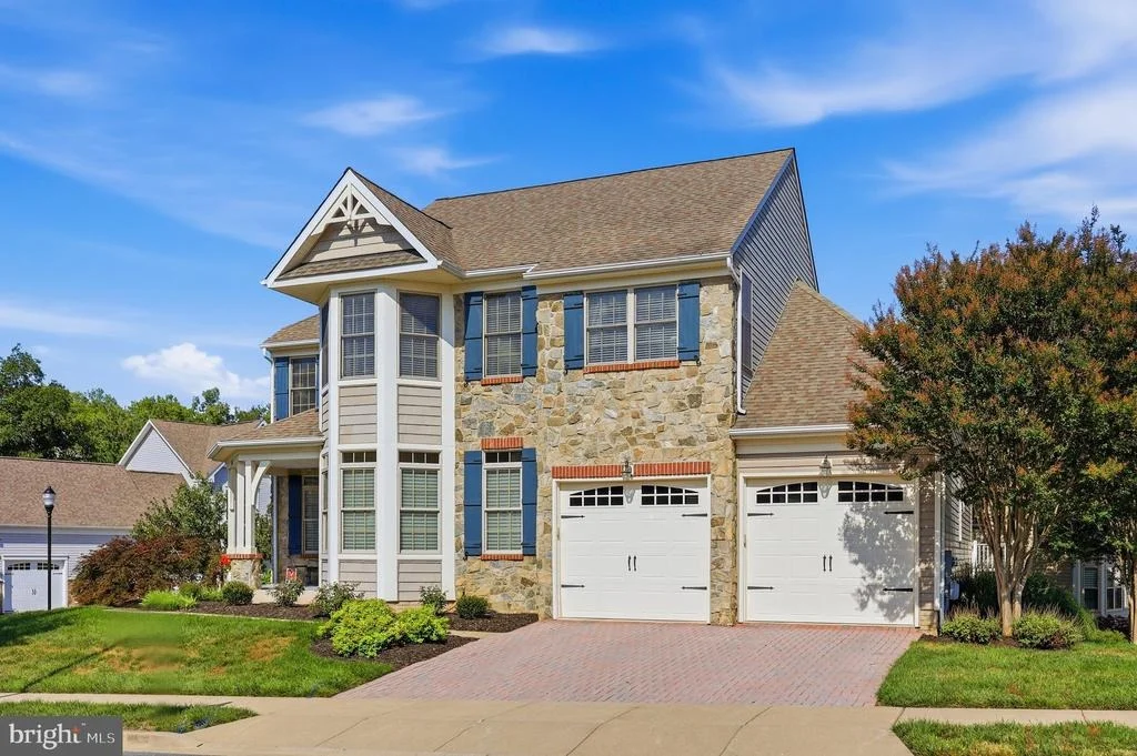 Photo of 3027 PALATINE DRIVE