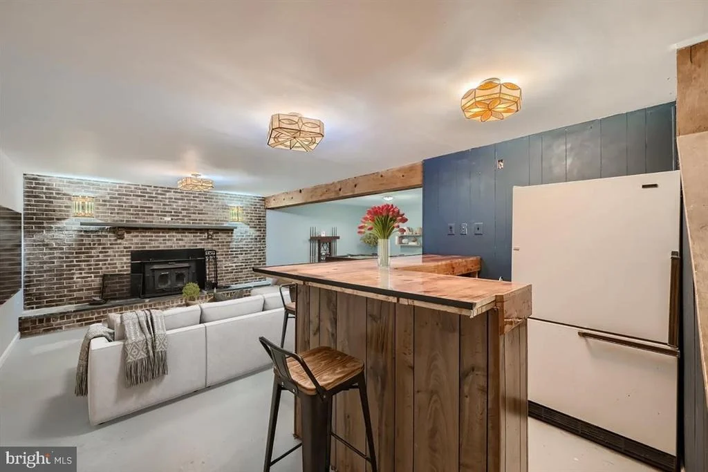 Photo of 14721 OLD BARN COURT