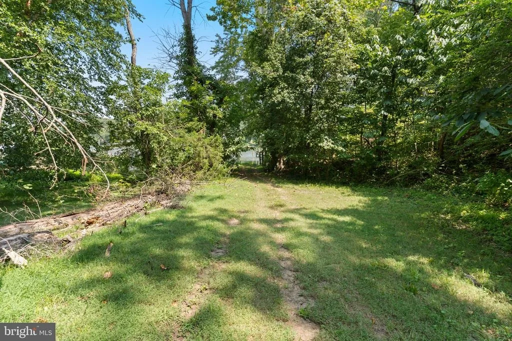 Photo of 44742 THREE COVES ROAD