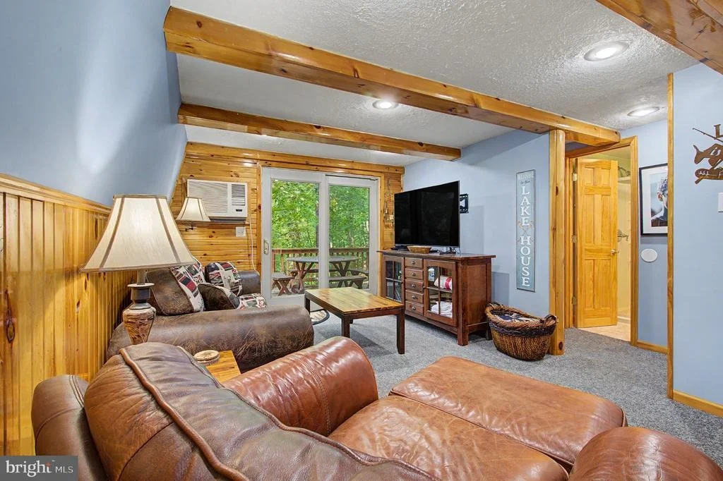 Photo of 80 N RIDGE ROAD
