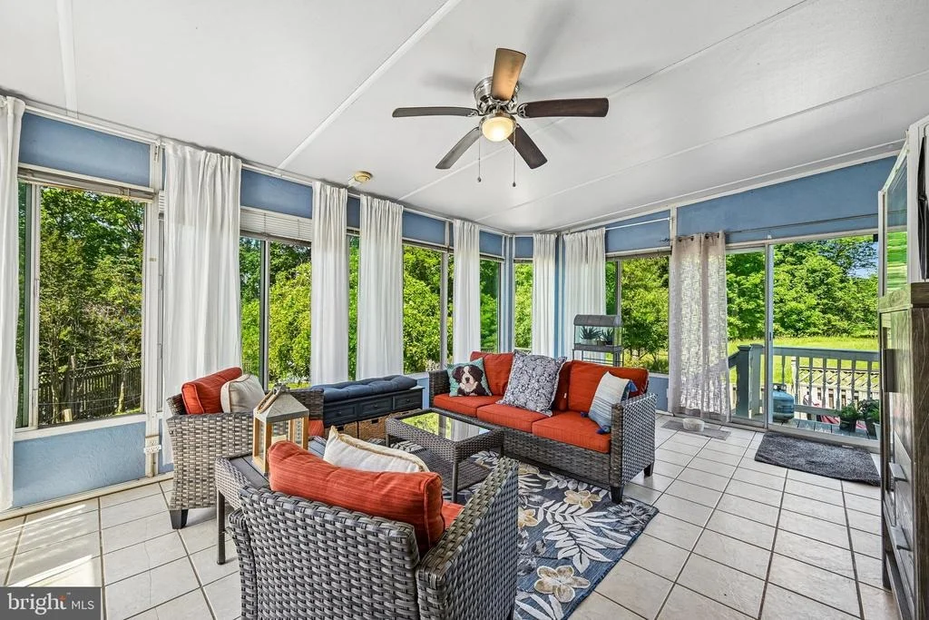 Photo of 6729 LOWES LANE