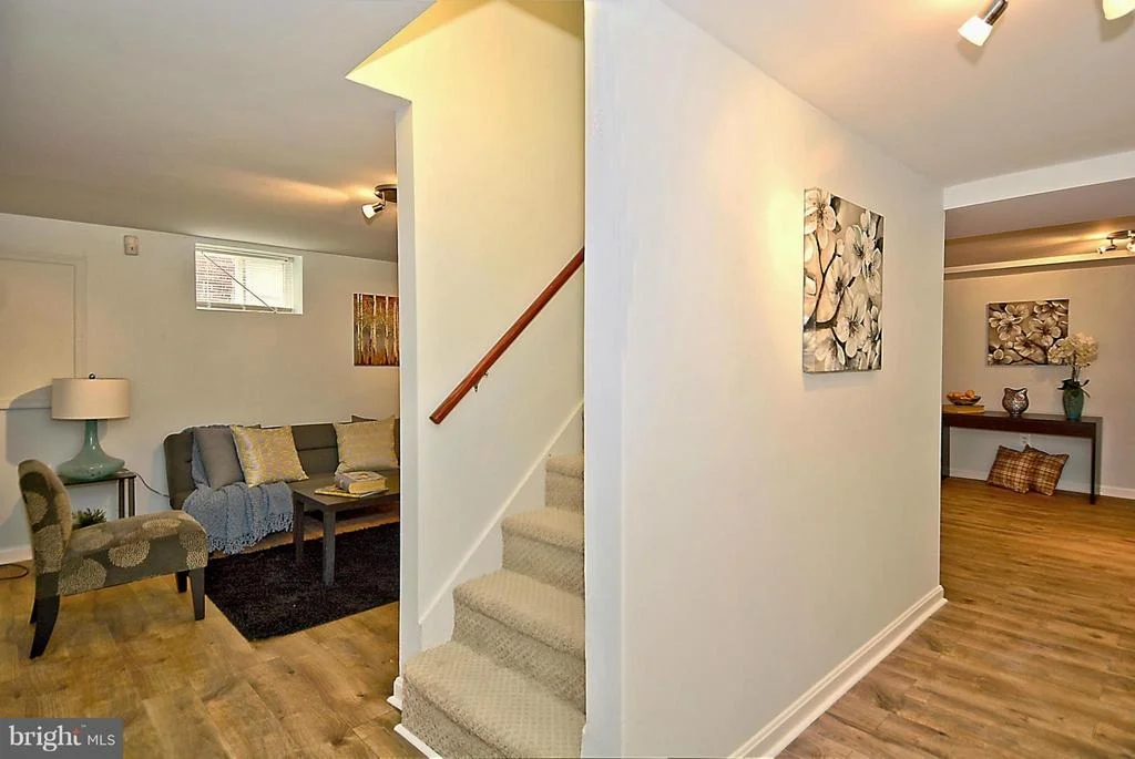 Photo of 4705 QUADRANT STREET