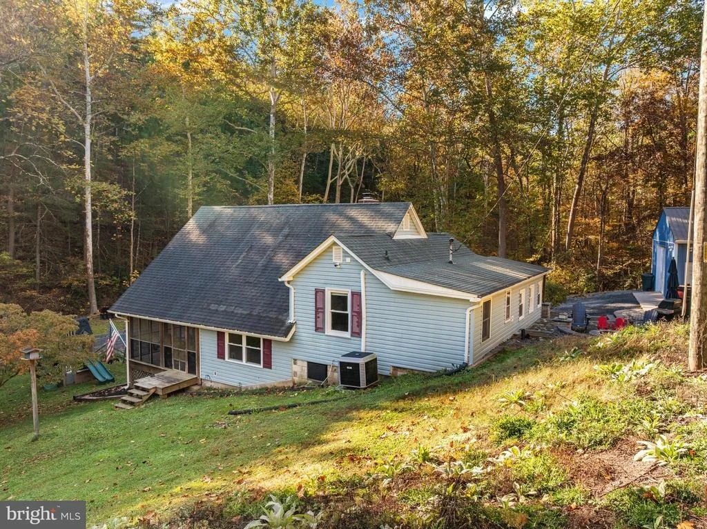 Photo of 322 HOLLOW ROAD